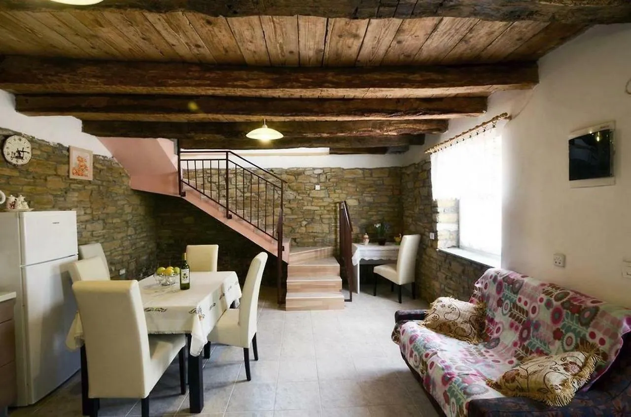 Dom wakacyjny Holiday House Eda With Private Pool Buzet Chorwacja